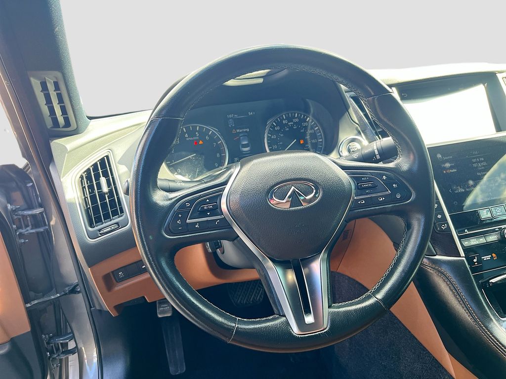 Used 2023 Gray INFINITI SENSORY image 11