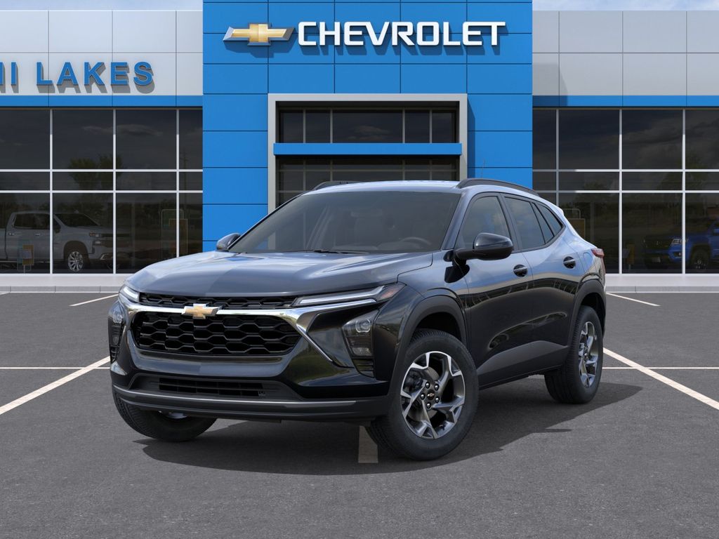 2026 Chevrolet Trax LT - Photo 6