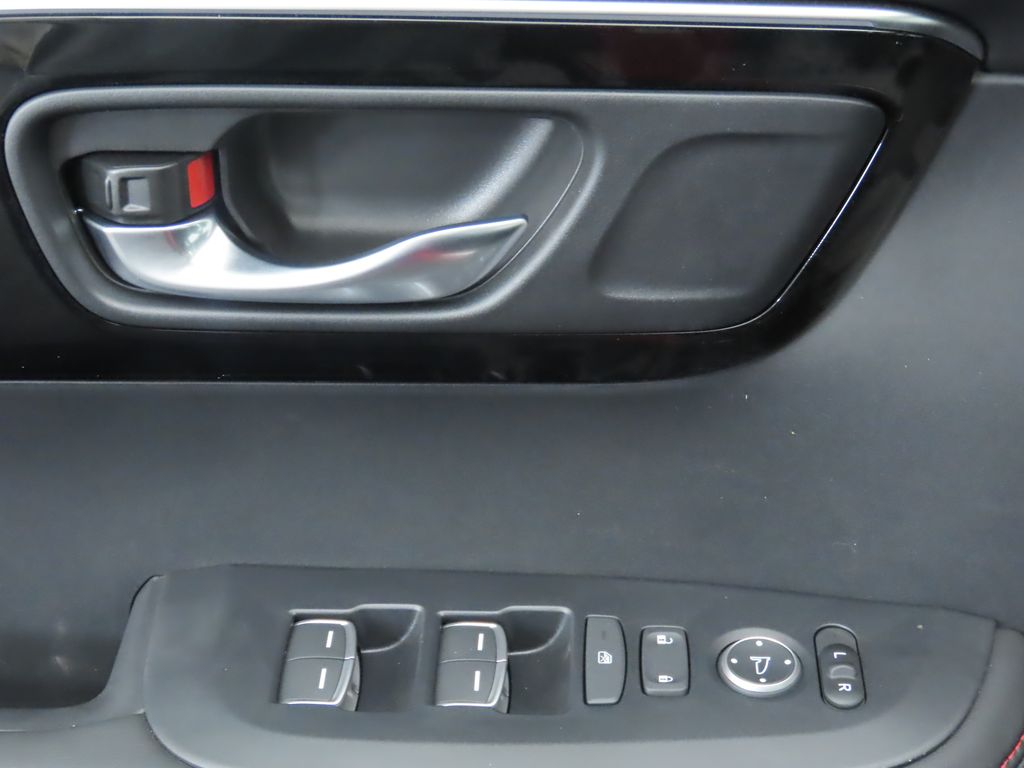 Thumbnail: 2025 Acura ADX - 25