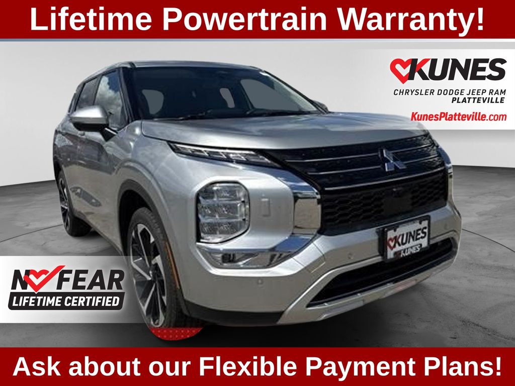 Gray 2022 Mitsubishi Outlander SUV / Crossover All-Wheel Drive Continuously Variable Transmission