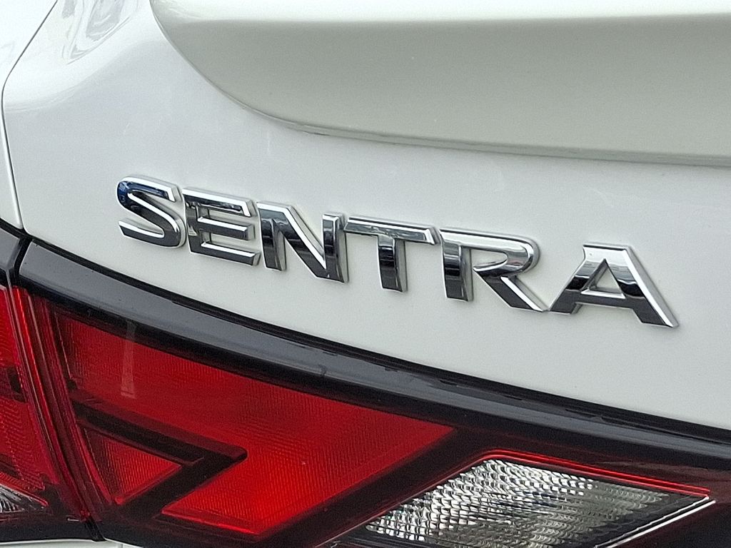 Thumbnail: 2020 Nissan Sentra - 30