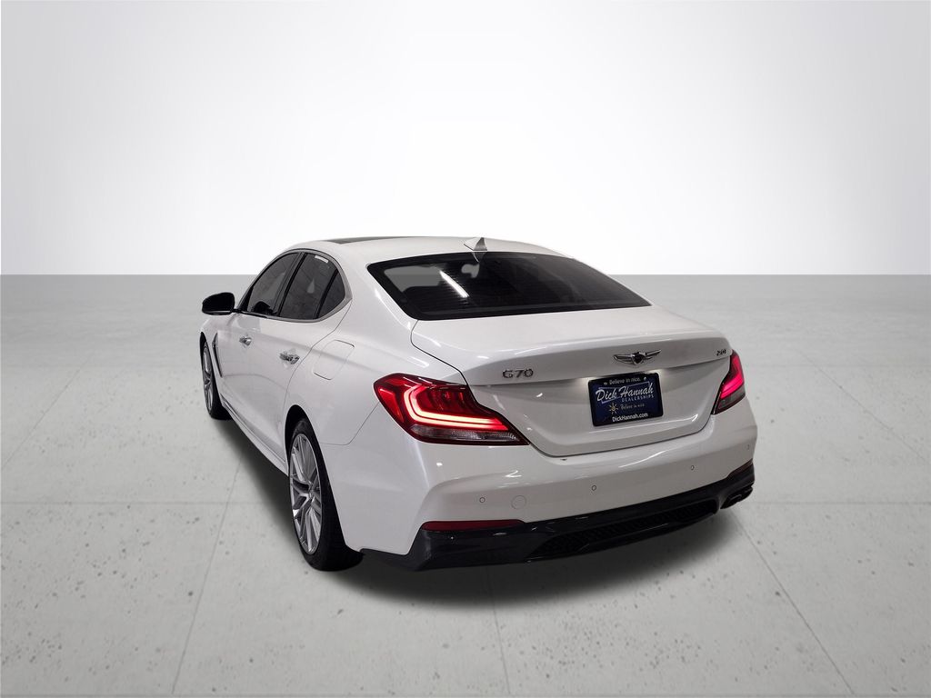 2020 Genesis G70 2.0T