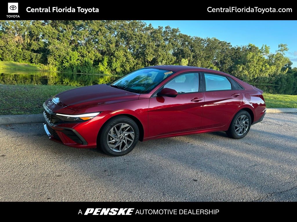 Thumbnail: 2024 Hyundai Elantra - 1
