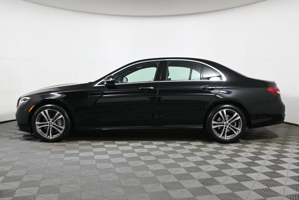 Thumbnail: 2021 Mercedes-Benz E-Class - 2