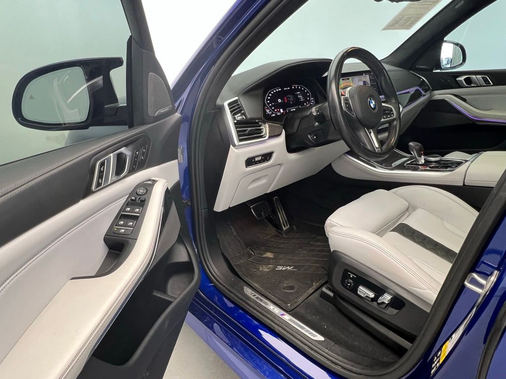 2023 BMW X5 M 23