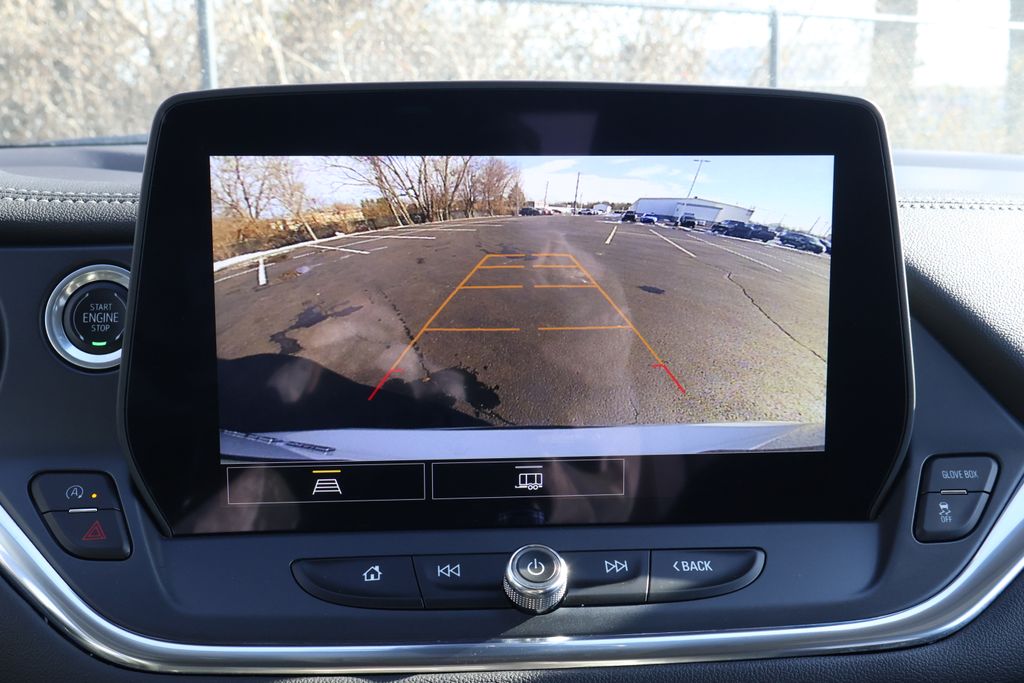 Thumbnail: 2023 Chevrolet Blazer - 18