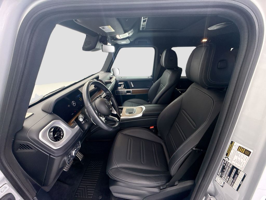 Thumbnail: 2025 Mercedes-Benz G-Class - 18