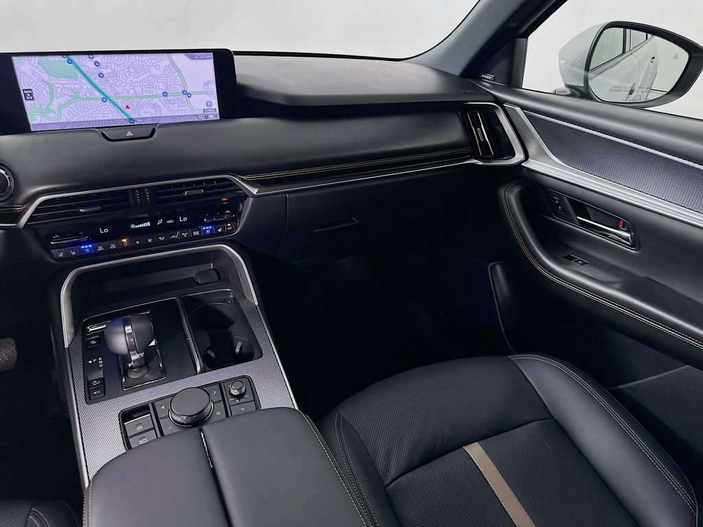 Thumbnail: 2025 Mazda CX-90 - 24