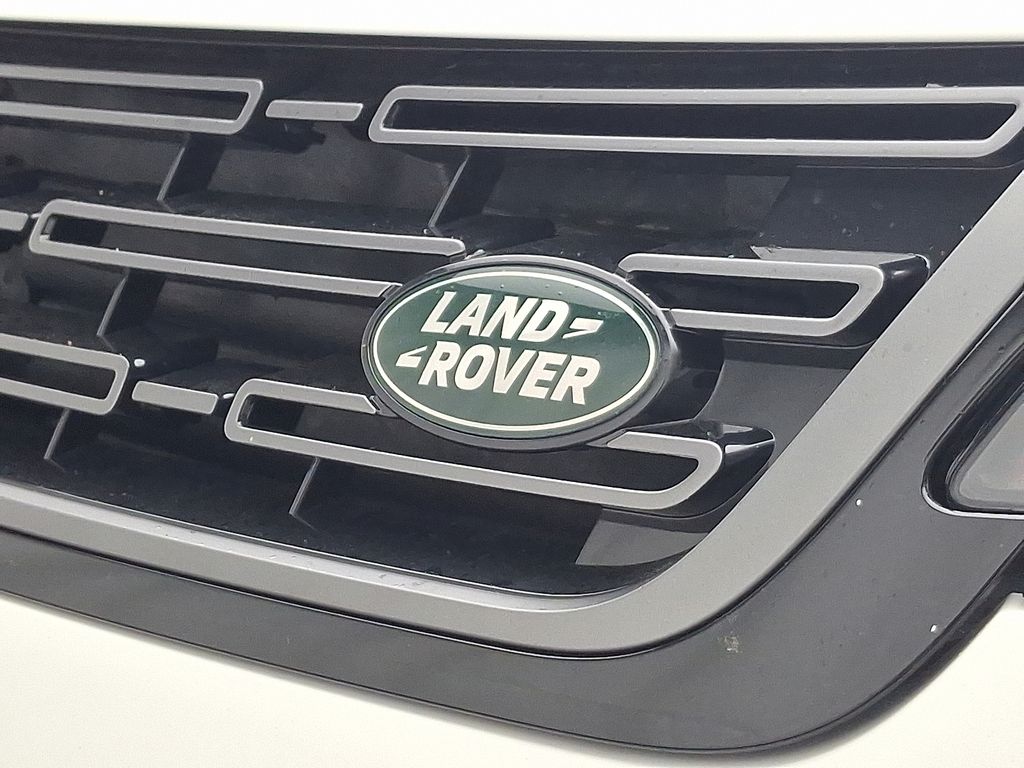 Thumbnail: 2026 Land Rover Range Rover Evoque - 20