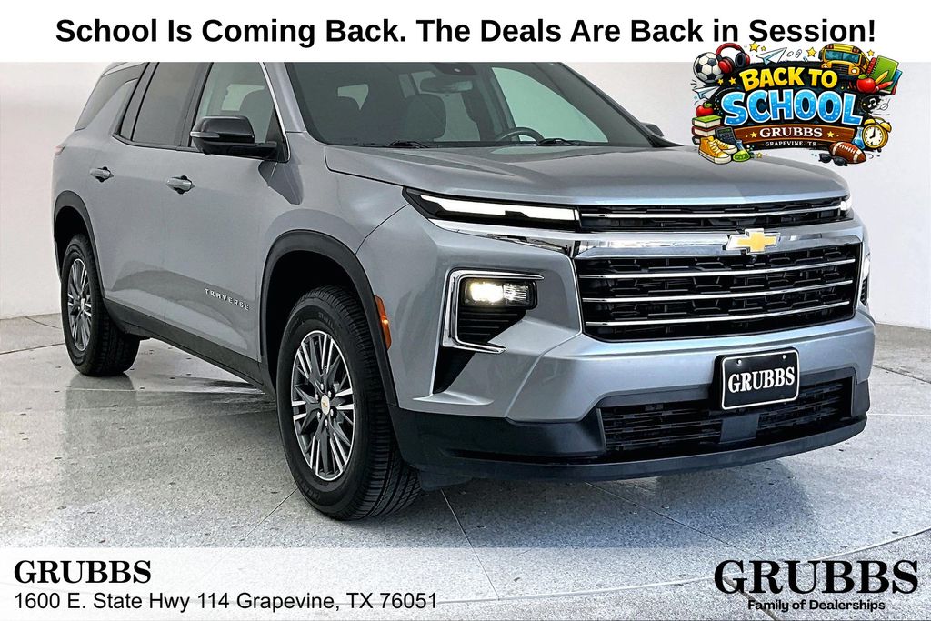 Sterling Gray Metallic 2024 Chevrolet Traverse SUV / Crossover Front-Wheel Drive 8-Speed Automatic