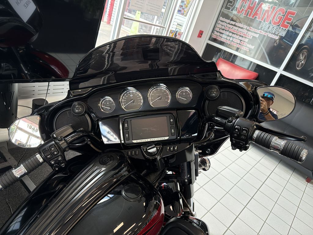 Used 2017 Harley-davidson Touring Sedan