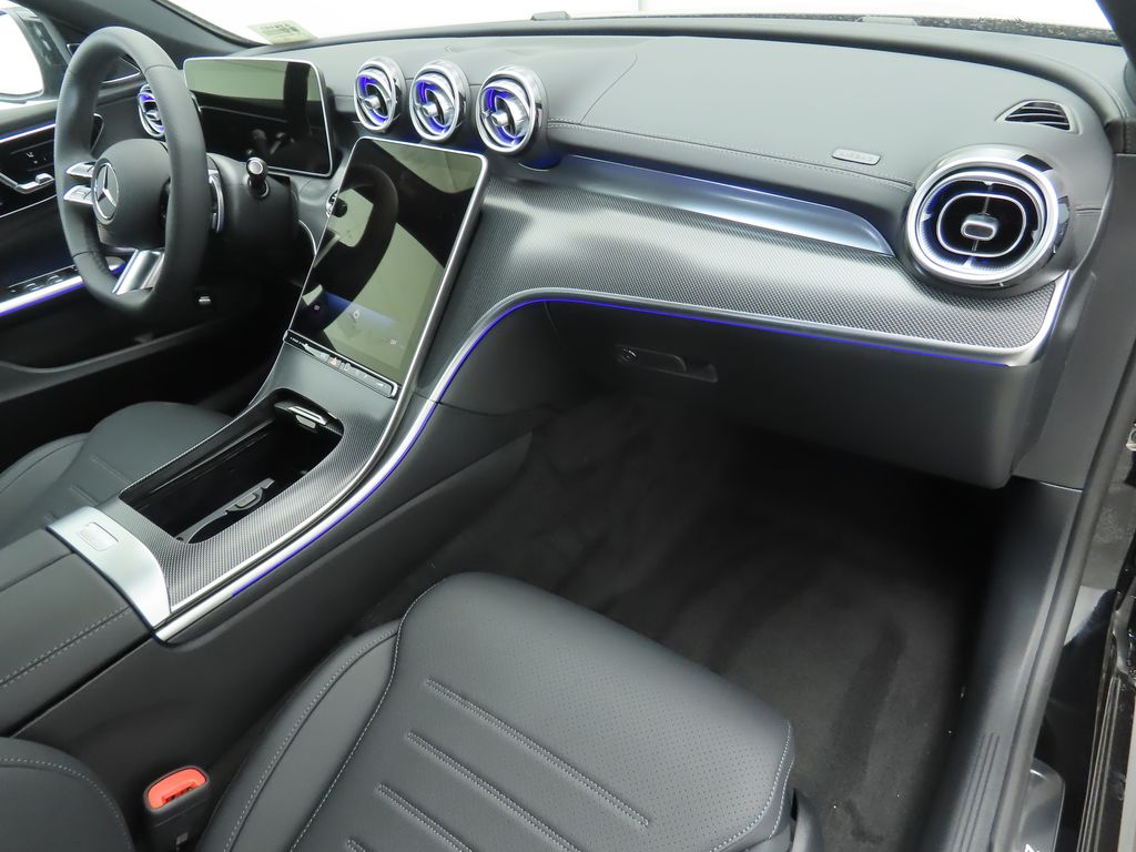 Thumbnail: 2025 Mercedes-Benz C-Class - 17