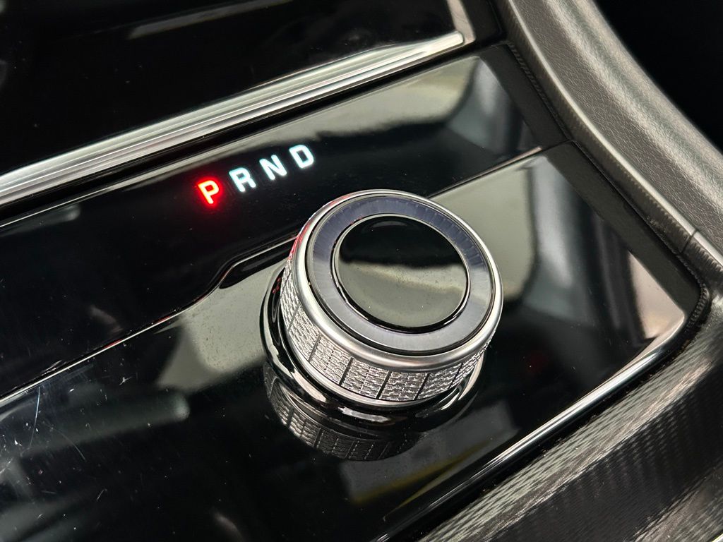 Used 2025 Bright White Clearcoat Jeep Laredo image 21