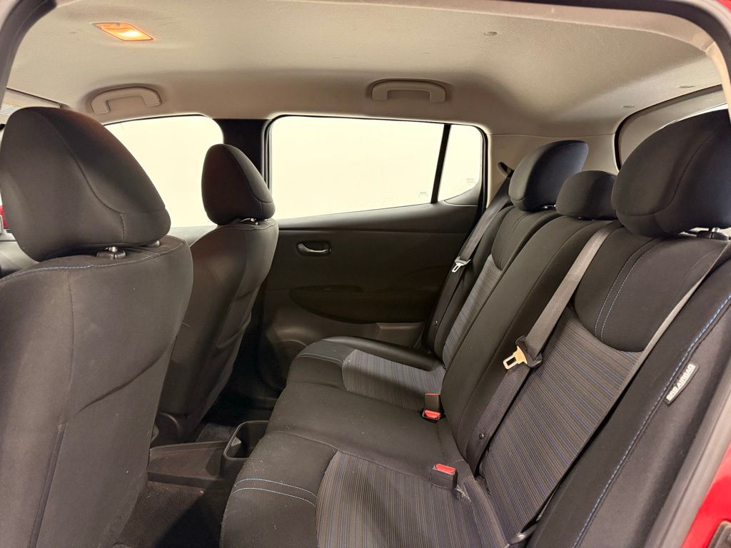 Thumbnail: 2023 Nissan Leaf - 11