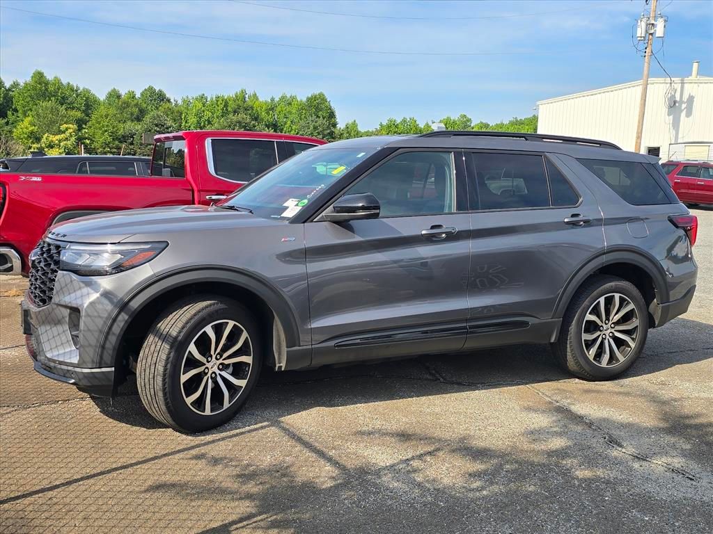 Gray Metallic 2025 Ford Explorer SUV / Crossover All-Wheel Drive Automatic