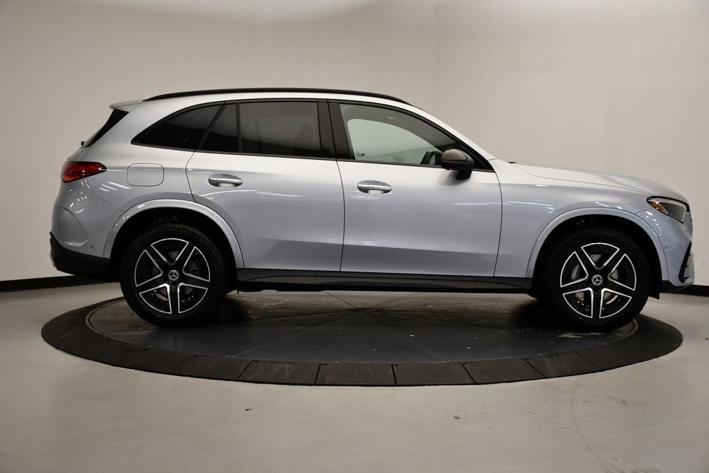 Thumbnail: 2026 Mercedes-Benz GLC - 6