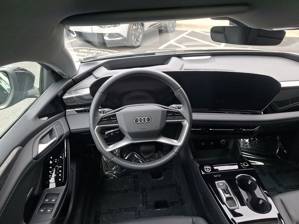 Thumbnail: 2025 Audi e-tron S - 11