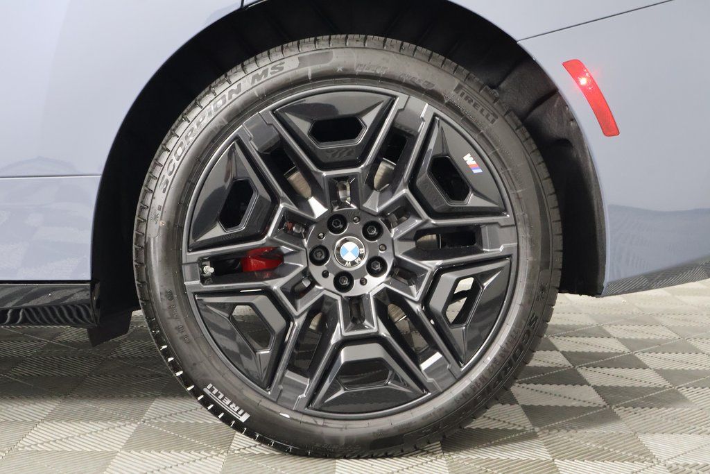 Thumbnail: 2026 BMW iX - 9