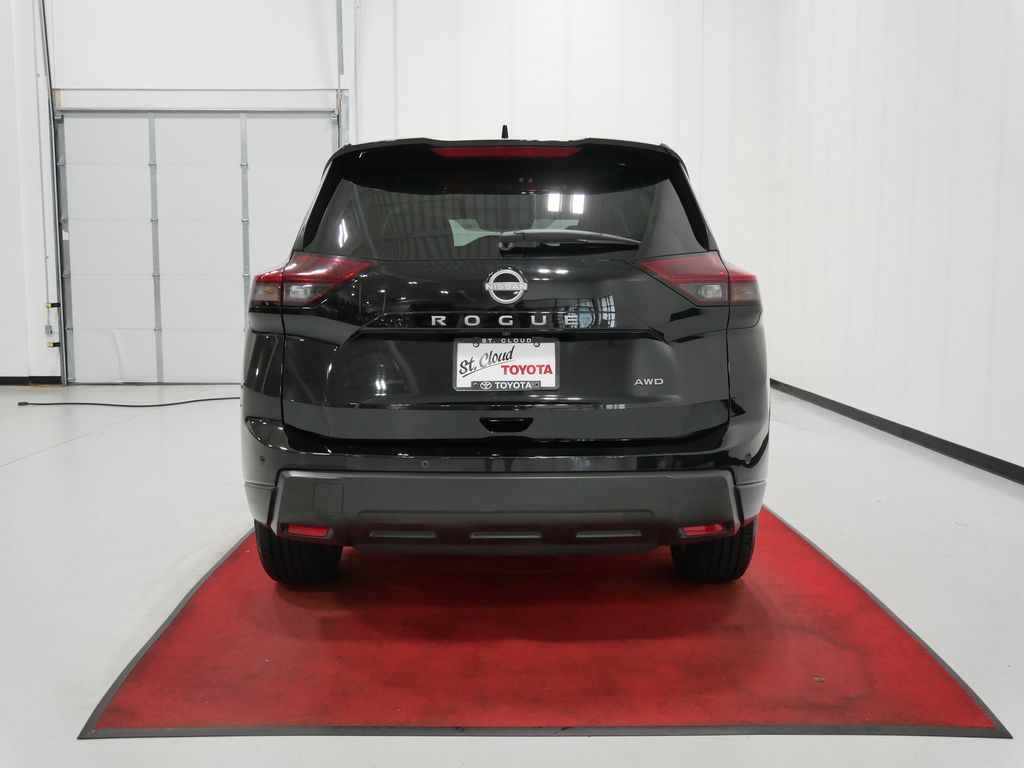 Used 2025 Nissan Rogue SUV