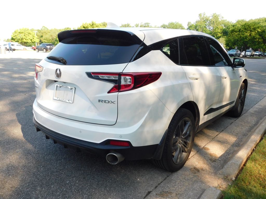 2023 Acura RDX Base 4
