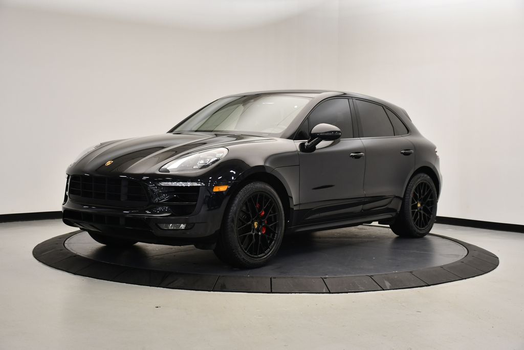 2018 Porsche Macan GTS -
                Fairfield, CT