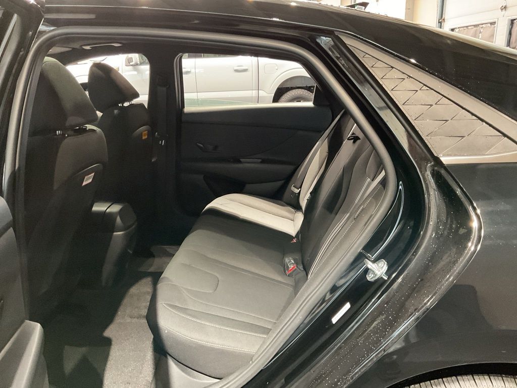 New 2026 Black Hyundai SEL Sport image 19