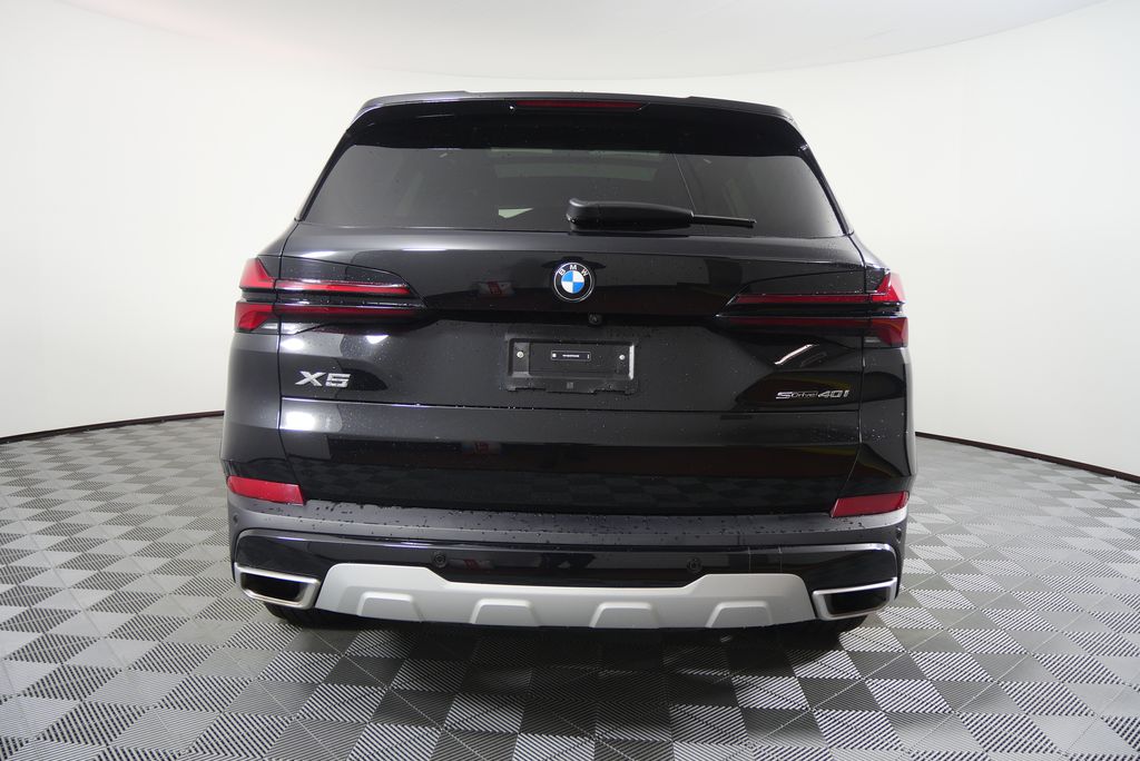Thumbnail: 2026 BMW X5 - 4