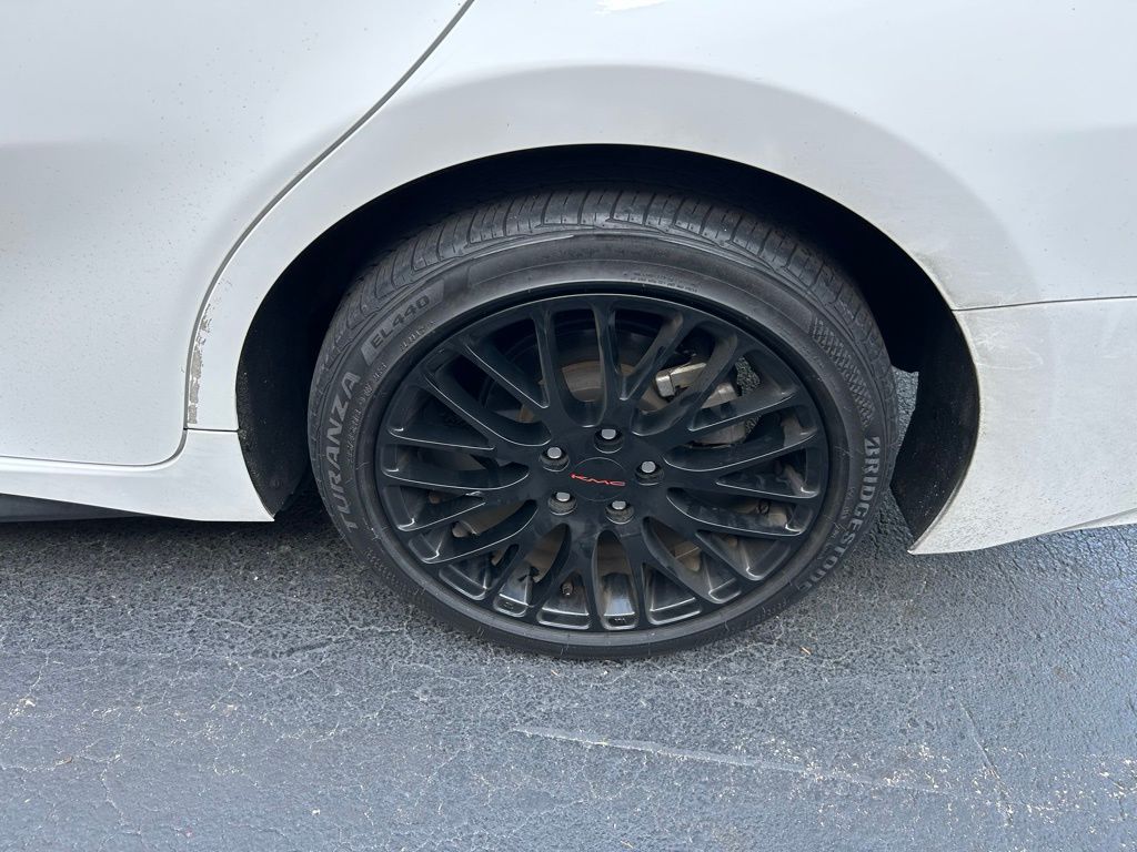 2024 Toyota Camry SE 9