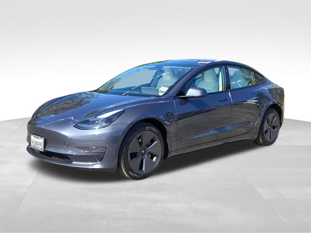 2023 Tesla Model 3 RWD