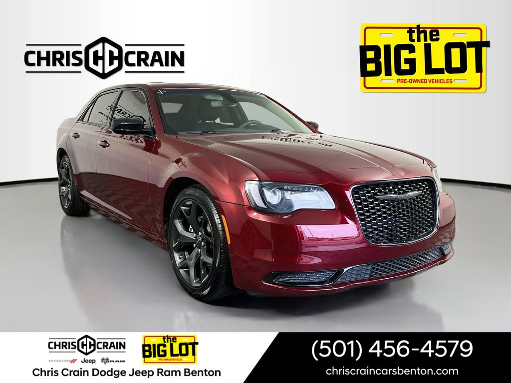 Velvet 2023 Chrysler 300 Sedan Rear-Wheel Drive 8-Speed Automatic