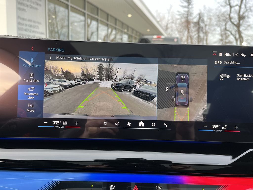 Thumbnail: 2026 BMW M5 - 17