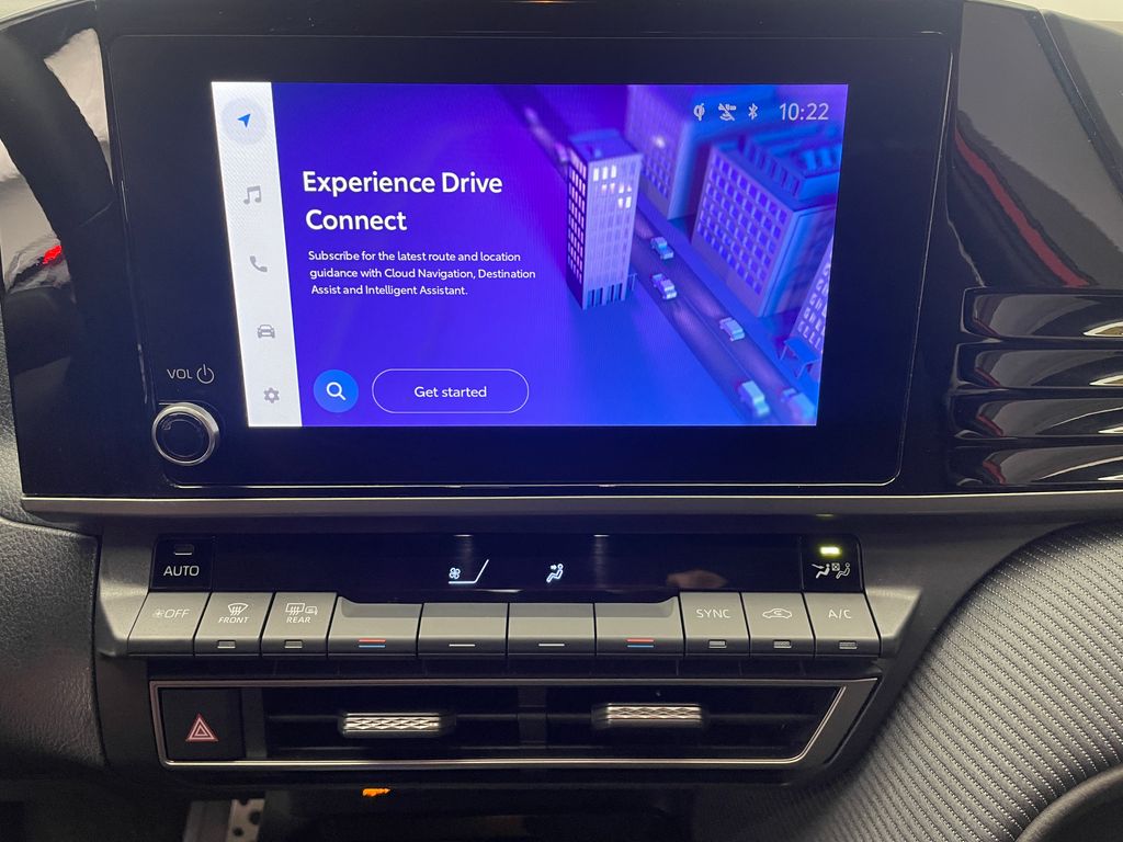 Thumbnail: 2025 Toyota Camry - 25