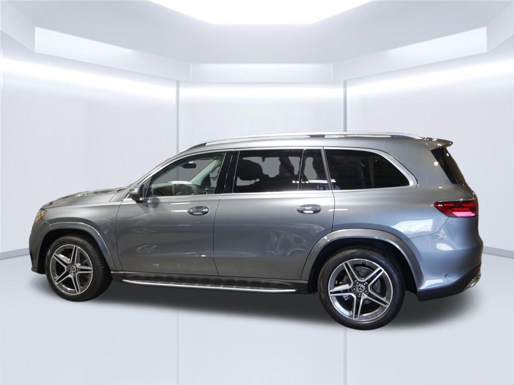 Thumbnail: 2026 Mercedes-Benz GLS - 2