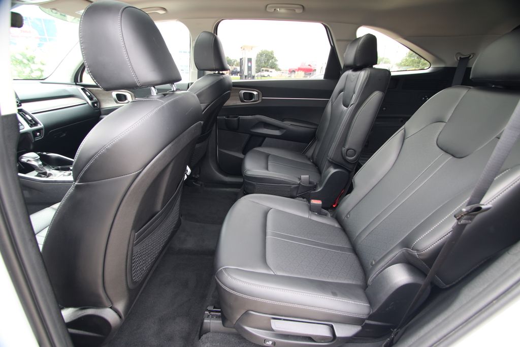 Used 2023 Kia Sorento SUV