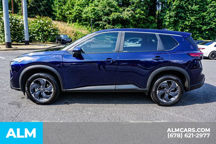 Used 2025 Blue Nissan SV image 7