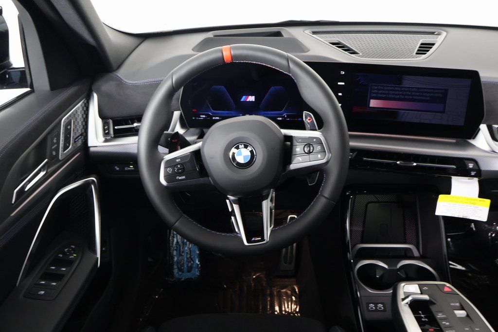 2025 BMW X2 M35i 3