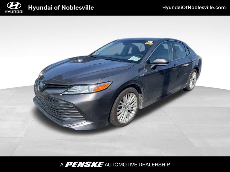 Thumbnail: 2018 Toyota Camry - 1