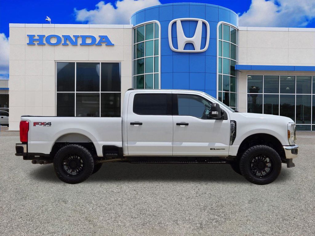 Used 2024 Ford F-250SD Truck
