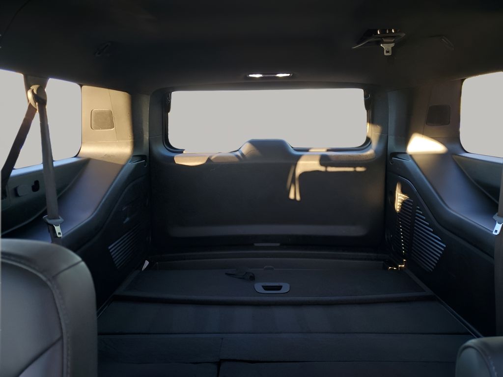 Used Car 2021 Chevrolet Suburban  Lt For Sale Under $50,000 In Austin, Texas