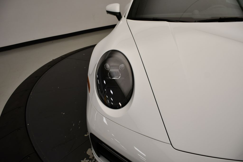 Thumbnail: 2023 Porsche 911 - 14