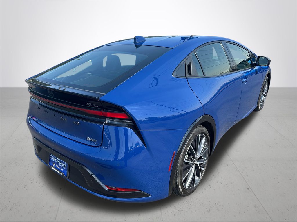 2024 Toyota Prius XLE