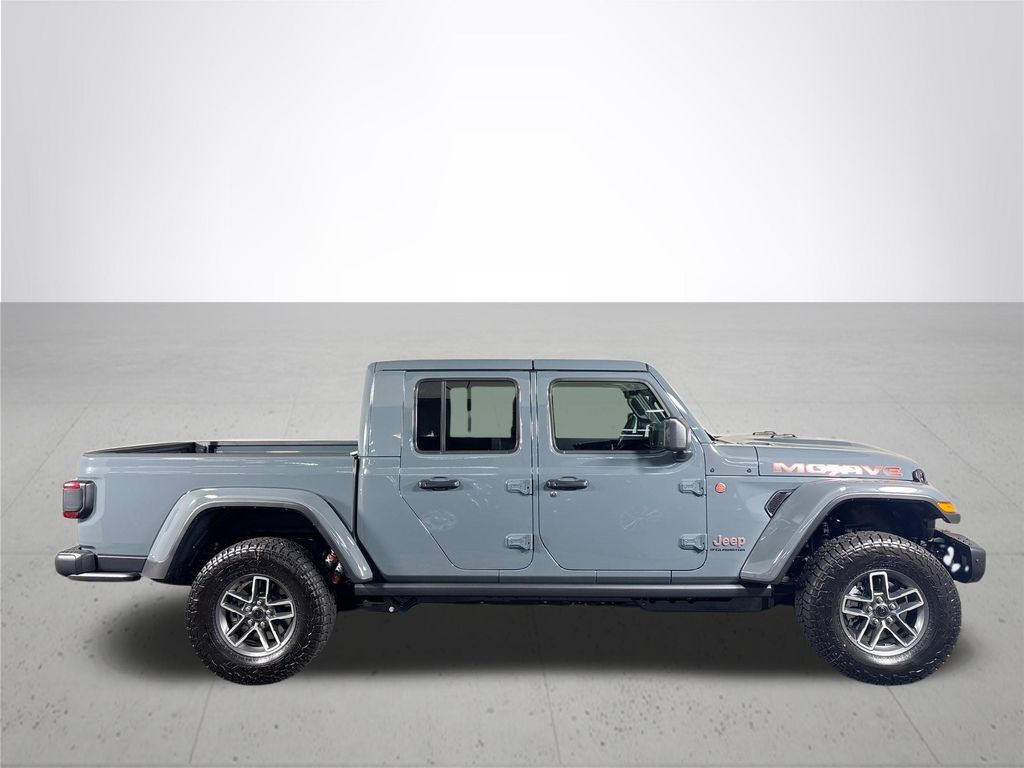 2026 Jeep Gladiator Mojave X