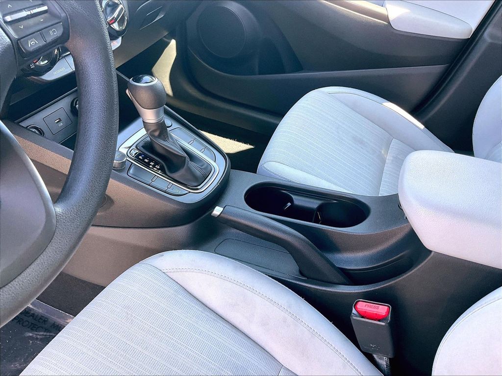 2023 Hyundai Kona — photo 18