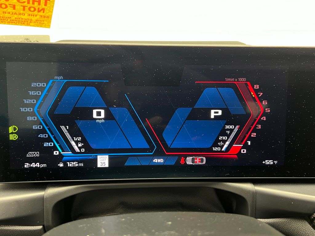 Thumbnail: 2025 BMW M4 - 16