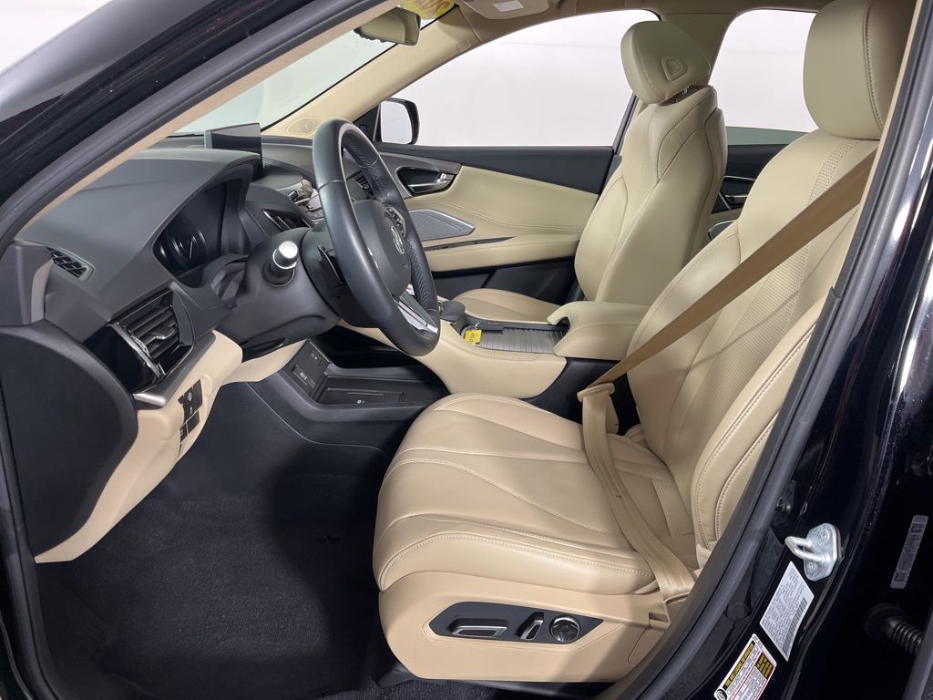 Thumbnail: 2023 Acura RDX - 23