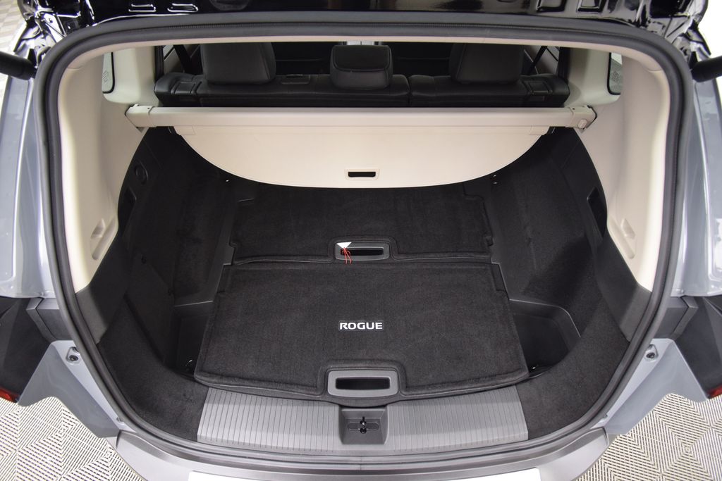 used 2022 Nissan Rogue car, priced at $28,500