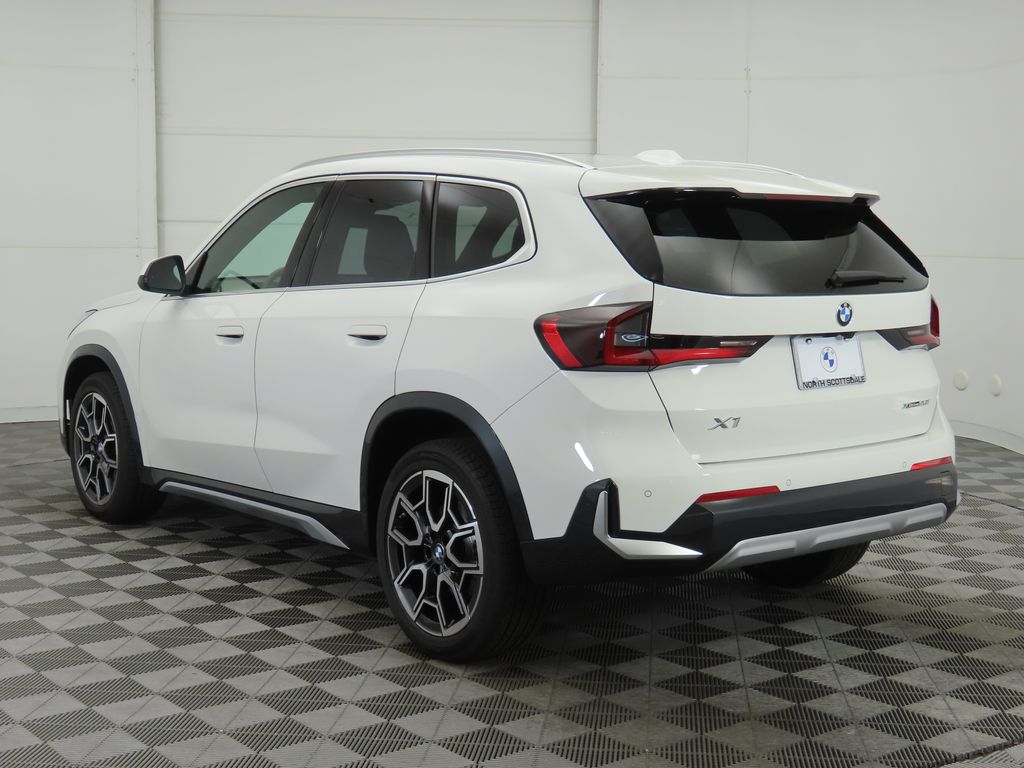 Thumbnail: 2025 BMW X1 - 8