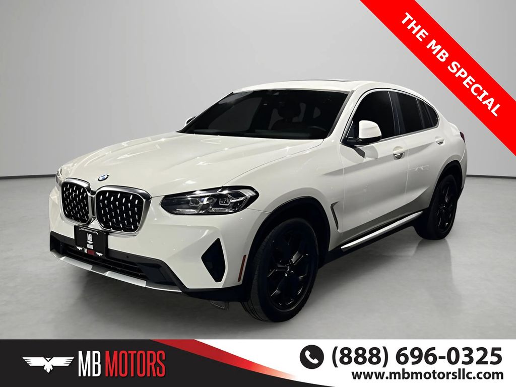 White 2022 BMW X4 xDrive30i AWD SUV / Crossover All-Wheel Drive 8-Speed Automatic