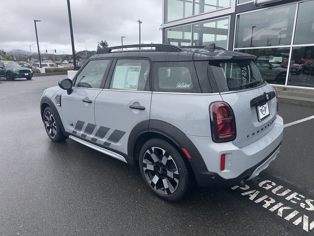 Thumbnail: 2023 MINI Cooper Countryman - 3