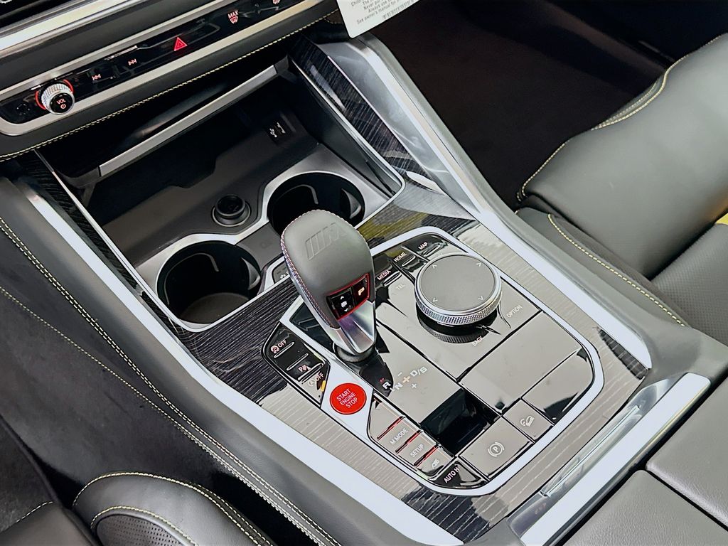 Thumbnail: 2026 BMW X5 - 15